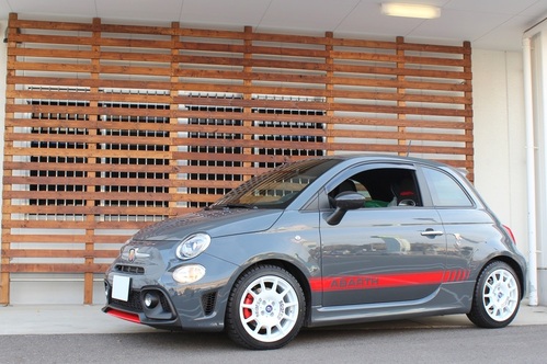 abarth 695 xsr 限定