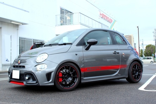 ABARTH595(アバルト)をGRDミラーカバーでさらっとカーボン化