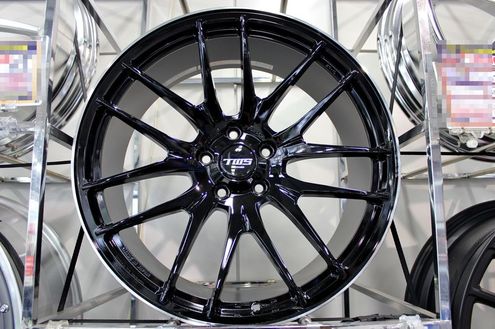 TWS エクスパーEX-fLデザインSUV グロスブラック/フランジカット