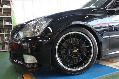 BBｓ　18インチ5／114＋225／45R18　スタッドレス　クラウン