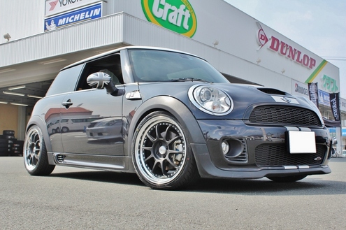 R56MINIクーパー×SSRプロフェッサーSP3 18インチ