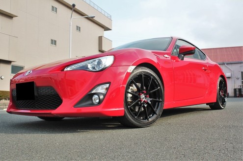 TOYOTA 86 × TWS モータースポーツT66-GT