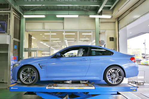 BMWM4 BMWM4タイヤ交換 BMWF82タイヤ交換 BMWF82