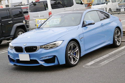 BMWM4 BMWM4タイヤ交換 BMWF82タイヤ交換 BMWF82