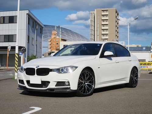 BMW F30