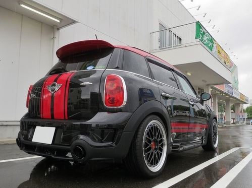 R60_JCW