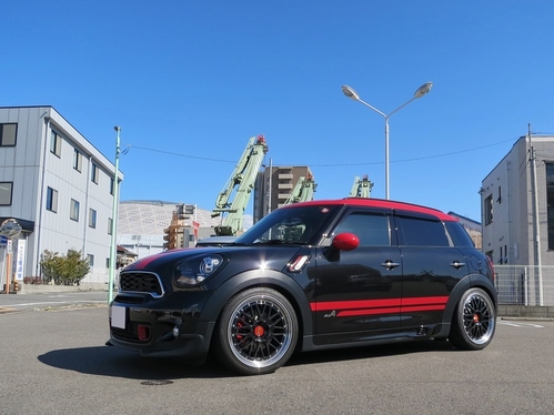 JCW