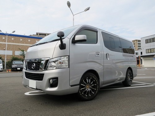 日産NV350にパワーエアコン