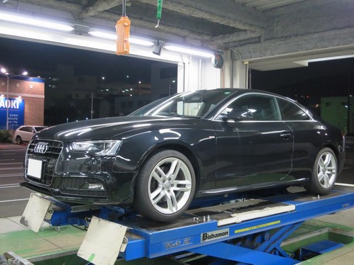 AUDI A5クーペ