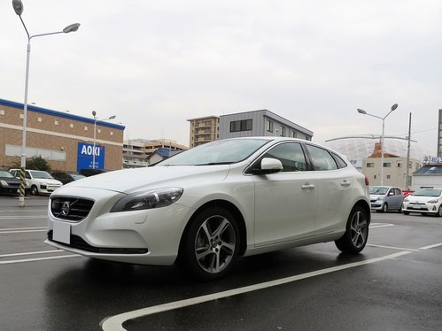 VOLVO V40　ホイール交換