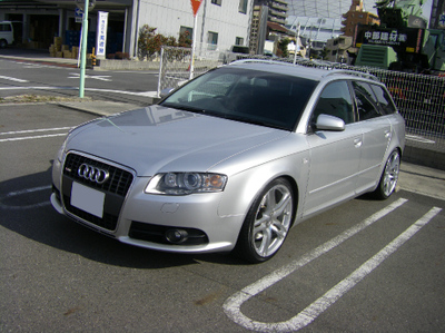 Audi_a4_r5561