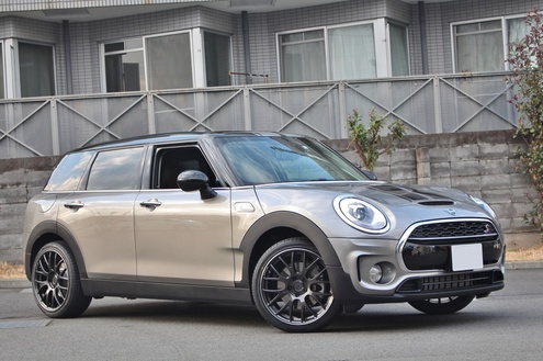 MINI F54 クラブマン18インチ　アルミホイール　タイヤセット