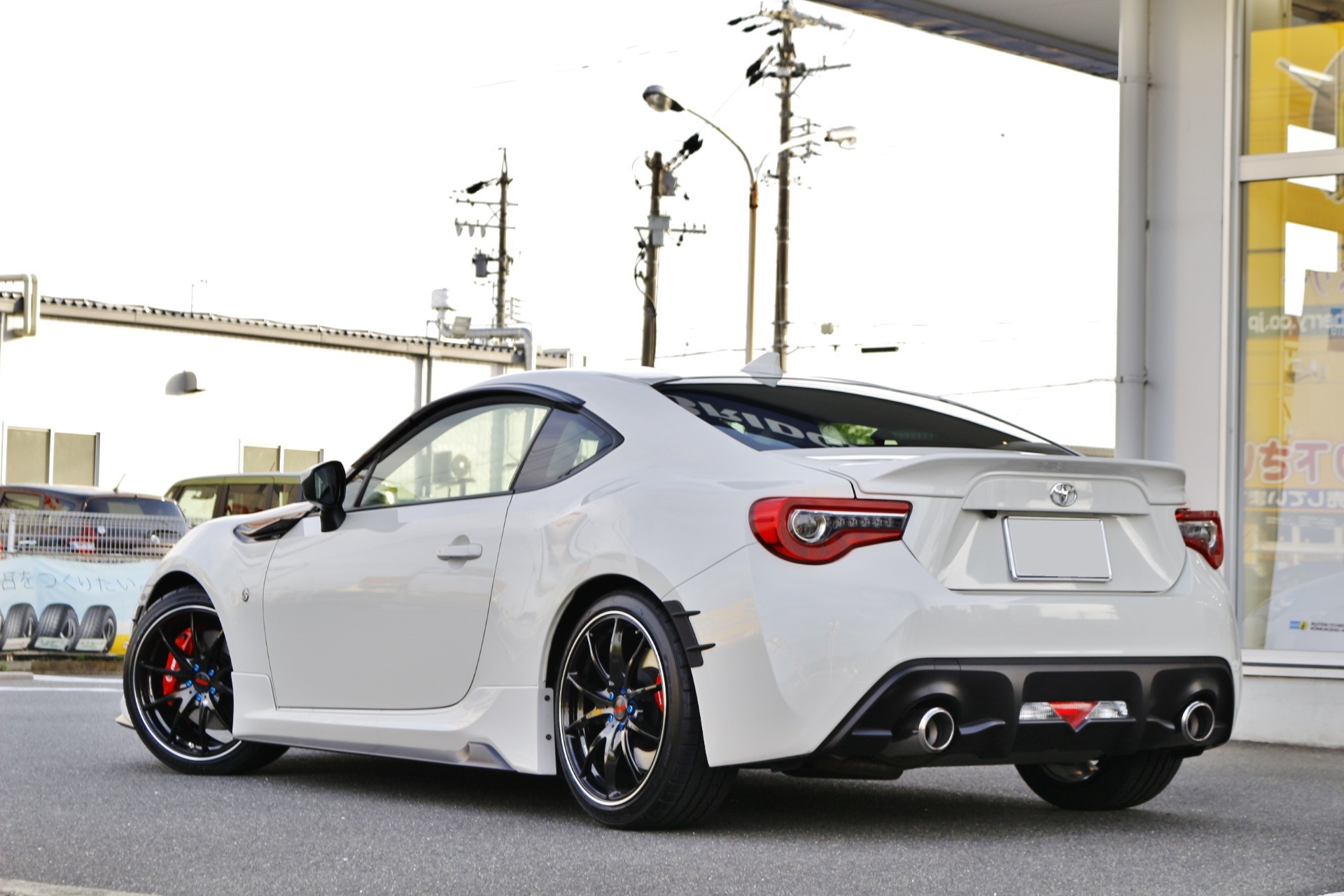 6kgHKS　HYPERMAX Ⅳ GT 86 ZN6/BRZ ZC6　車高調