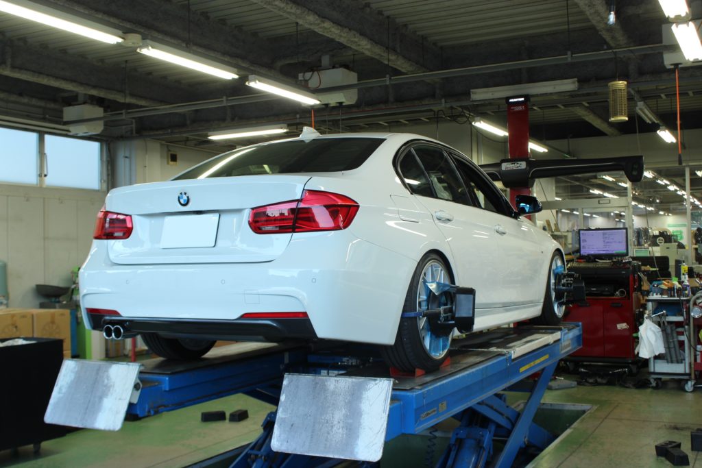 Bmw F30にst 車高調お取付 ナゴヤドーム 店 店舗ブログ タイヤ ホイールの専門店 クラフト