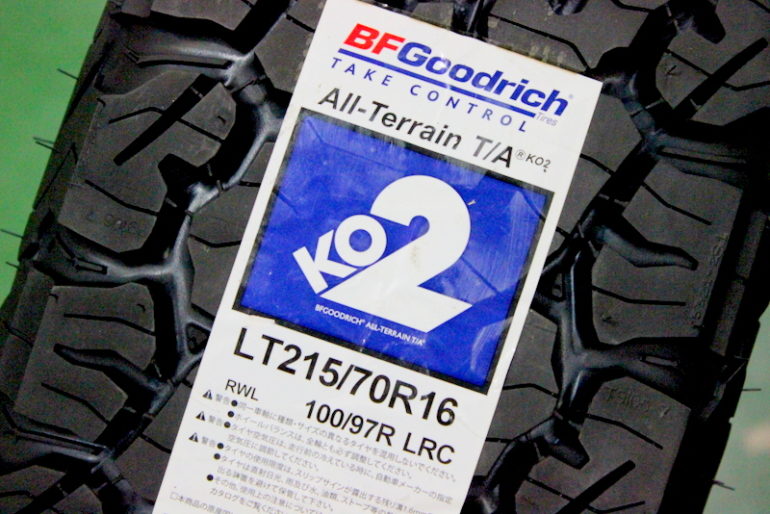 素敵な 送料無料 ビーエフグッドリッチ SUV 4x4 タイヤ BFGoodrich TRAIL-TERRAIN T A 215 60R17 96H  4本