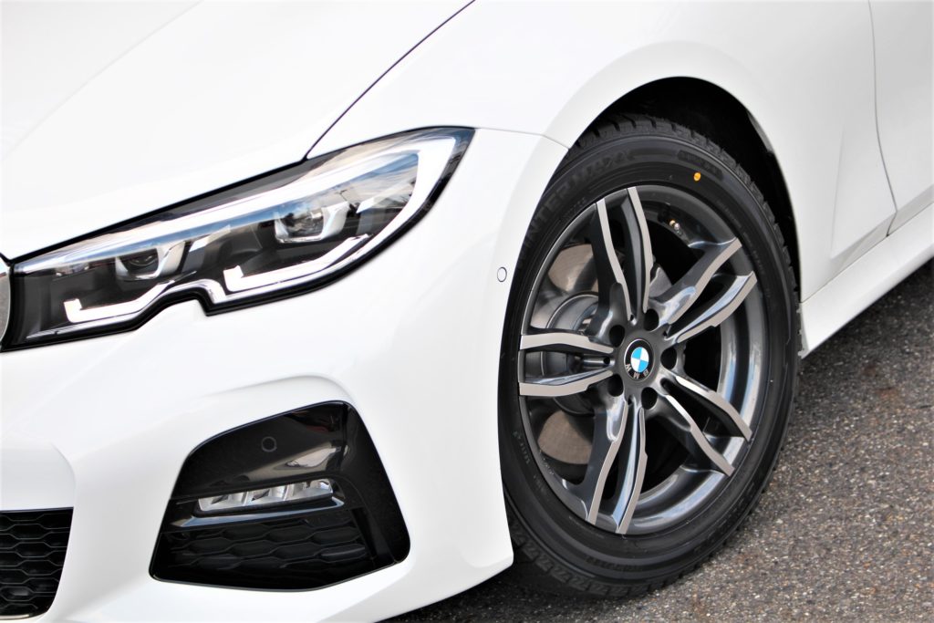 BMW 3シリーズ G20にウインターマックス02！スタッドレスタイヤ準備続々と。 | 中川店  EURO STYLE CRAFT | 店舗ブログ  | タイヤ＆ホイールの専門店「クラフト」