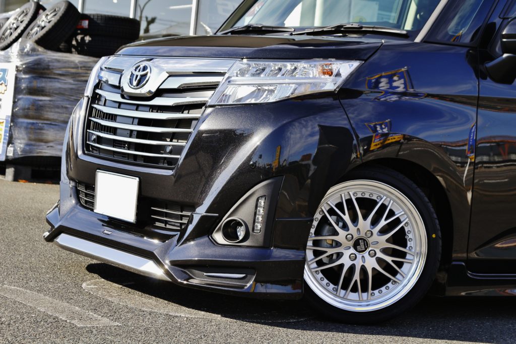 Toyota トヨタ ルーミー に レオンハルト ビューゲル 装着 王道メッシュデザインのロングセラーモデルでラグジーに 一宮店 店舗ブログ タイヤ ホイールの専門店 クラフト Toyota トヨタ ルーミー に レオンハルト ビューゲル 装着 王道メッシュデザインのロングセラーモデルでラグジーに 一宮店 店舗ブログ タイヤ ホイールの専門店 クラフト