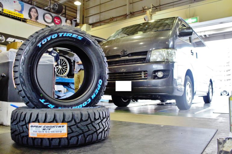 おしゃれ グッドイヤー 215/65R16 22年製ホワイトレター ハイエース