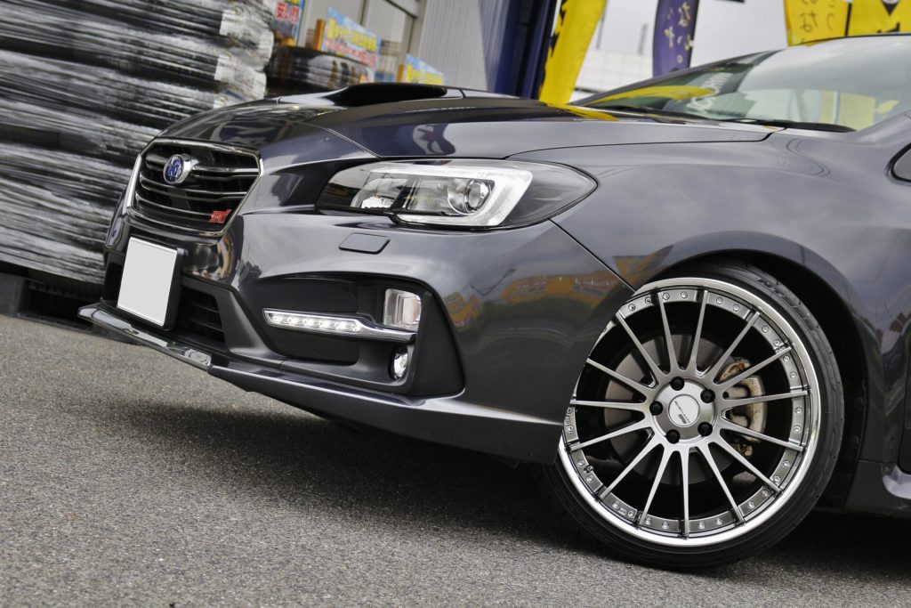 スバル レヴォーグ4WDタイヤホイール スバル レヴォーグ 1.8 STI 