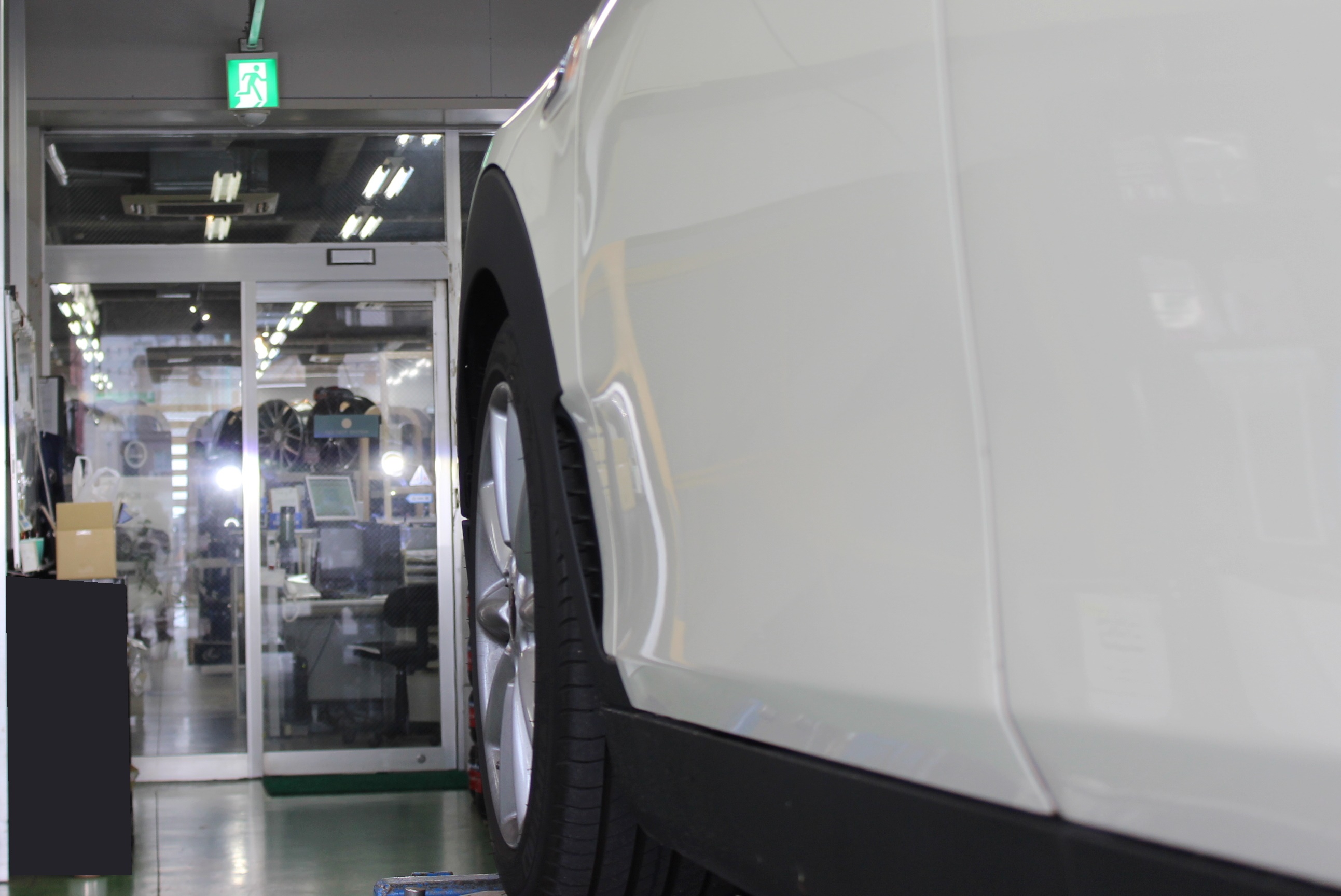 MINI Fローダウンの次はツライチ化へ。 EURO STYLE CRAFT 店舗