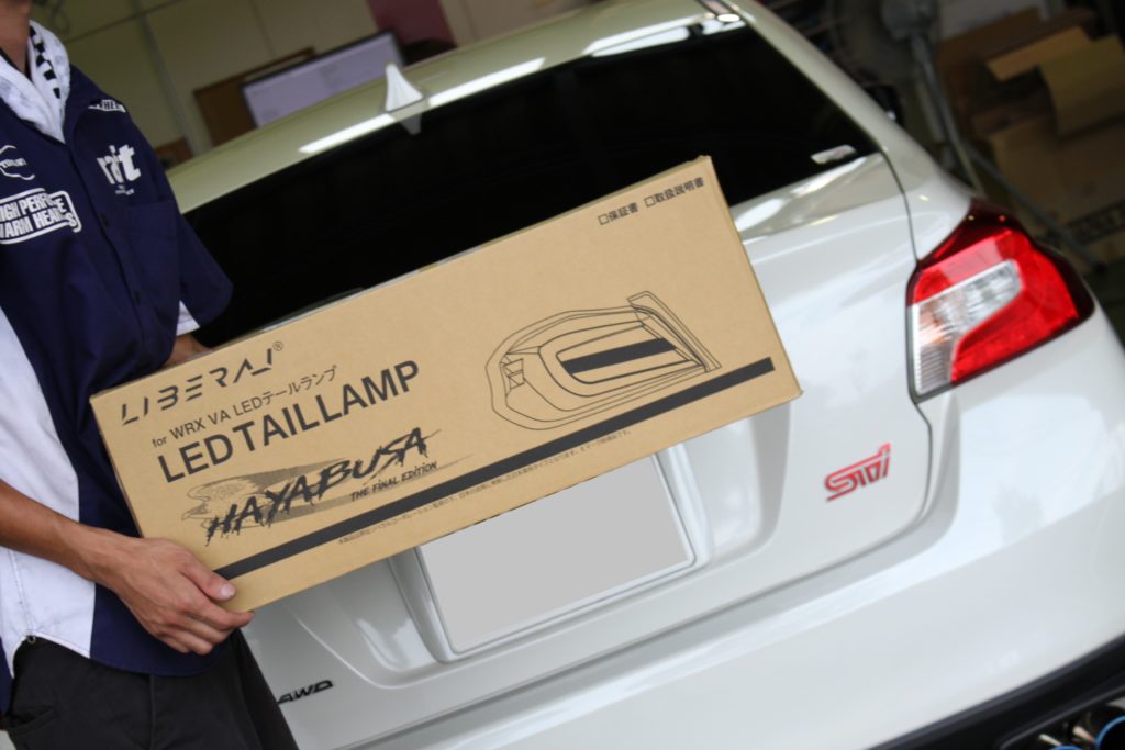 LEDテール換装！リベラル ハヤブサ LEDテールをWRXに装着です！ | 鈴鹿