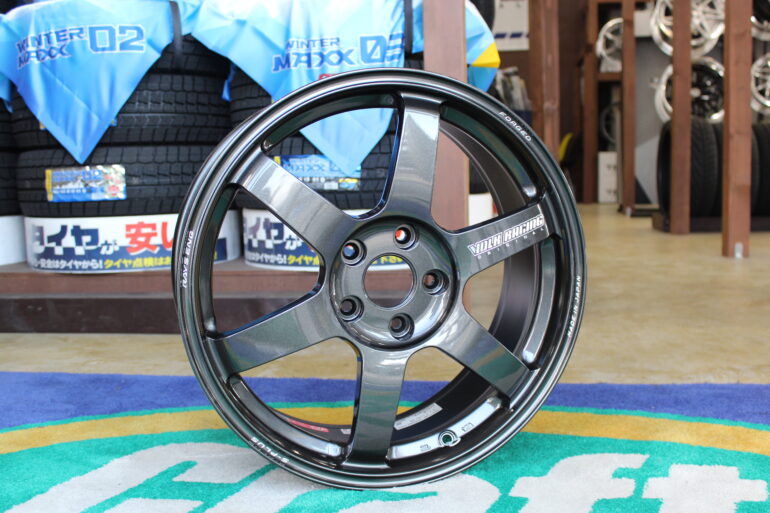 クーポンで半額☆2280円！ RAYS サマータイヤ 235/50R18 97V ヨコハマ アドバン フレバ V701 レイズ ボルクレーシング  TE37 サーガ Sプラス 8.0-18