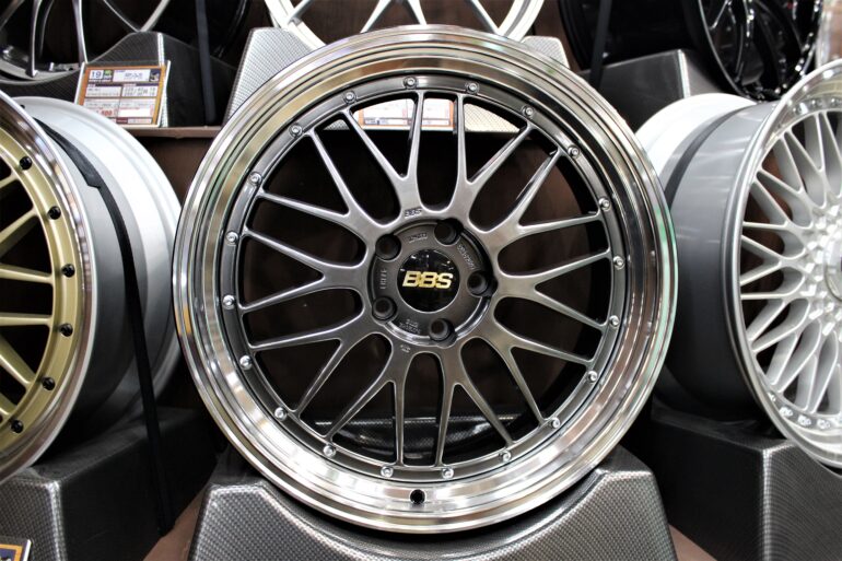 BBS LM   4本共に同サイズ 8.5J  20inch 限定カラー