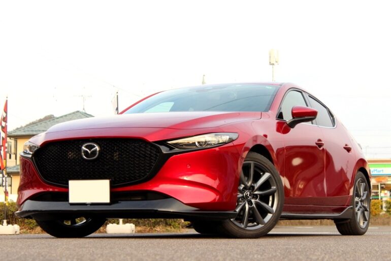 MAZDA3を車高調でローダウン！MAZDA車といえばオートエグゼ！ | 岐阜