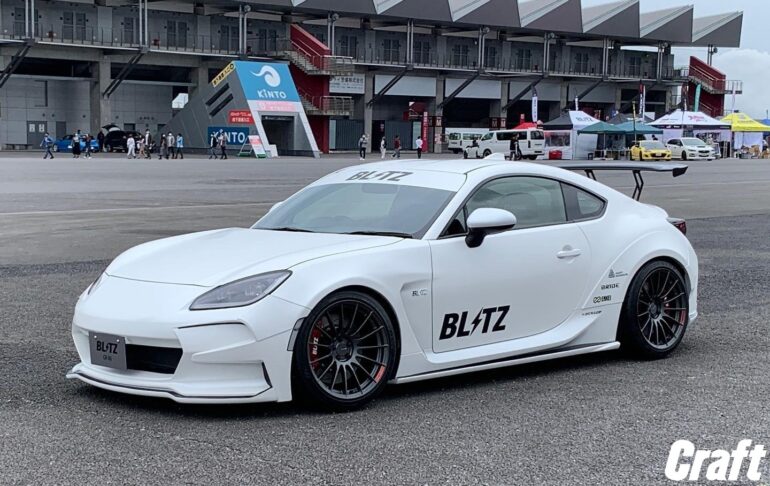 新型　GR86　BRZ　BLITZ　HKS　カスタム　ローダウン　ホイール　PCD　発売日　いつ　マフラー