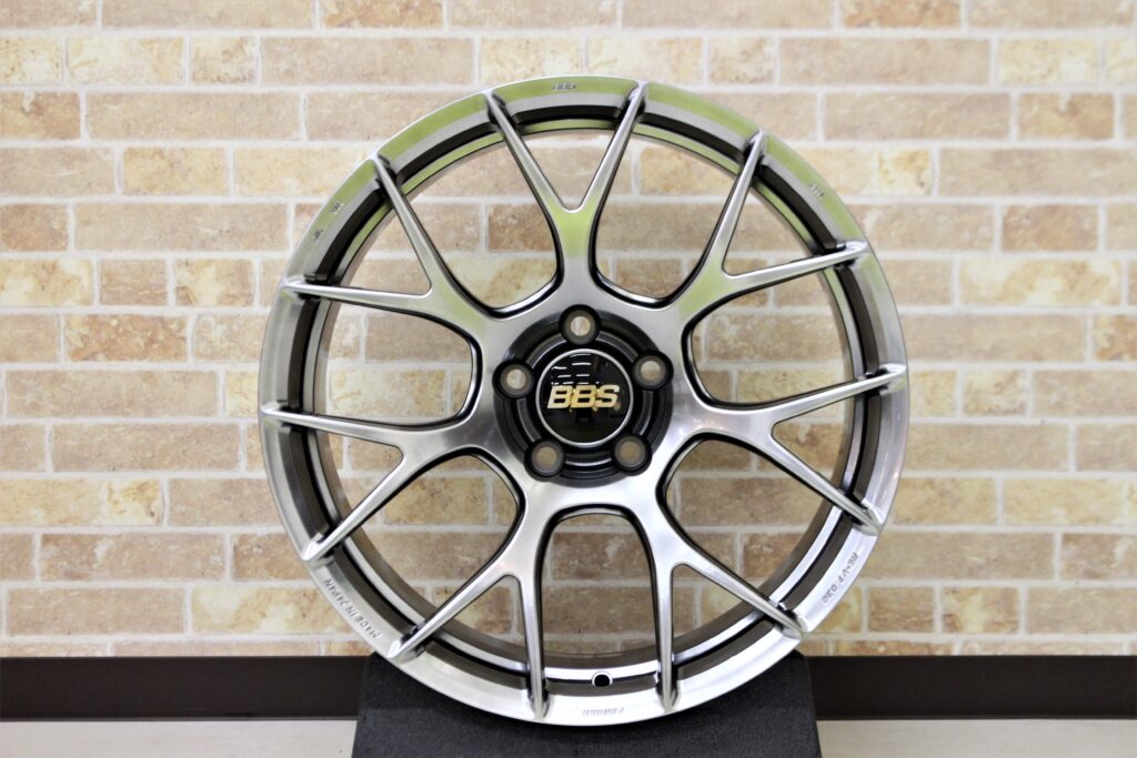 新品未使用！BBS RE-V7 19インチ　現行プリウス専用　ロックナット付