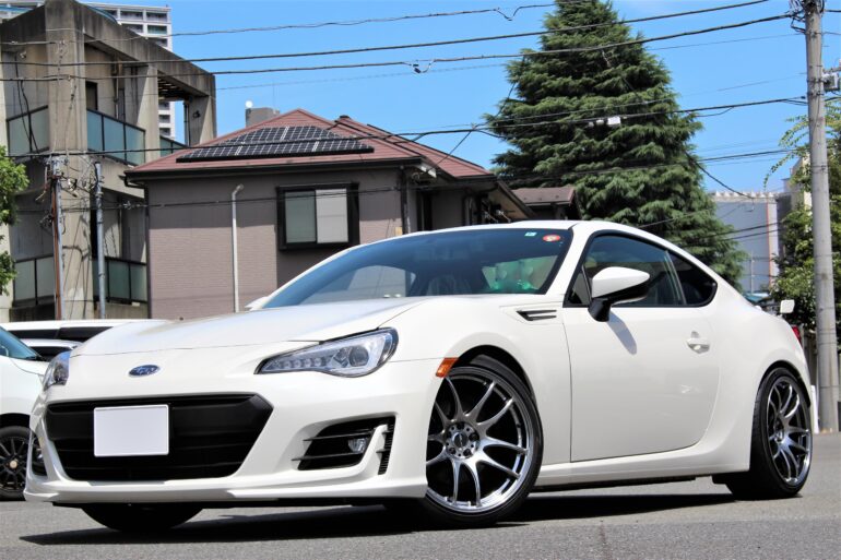 WORKエモーションCR-kai 18インチ！FT86 BRZ プリウスなどに