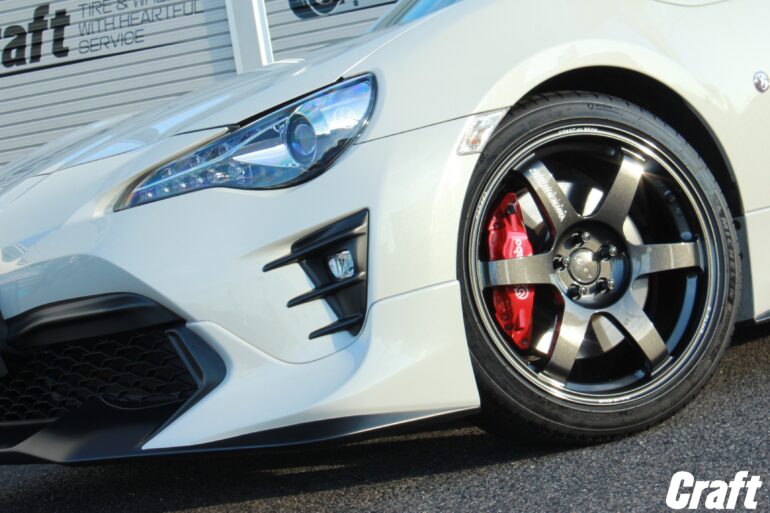 ブレンボ装着のZN6 86にボルク サンナナ18インチ！！FACE-2を足元へ 