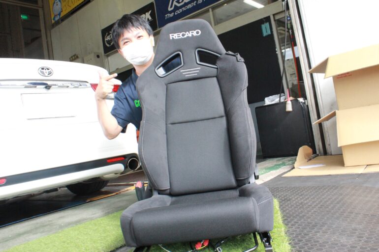 RECARO レカロ レール トヨタ プリウスα 7人乗り用