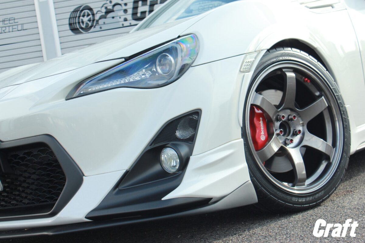 86（ZN6）にTE37 SAGA SL 9.5J×TOYO ハイグリップタイヤ R1Rでイケイケ 