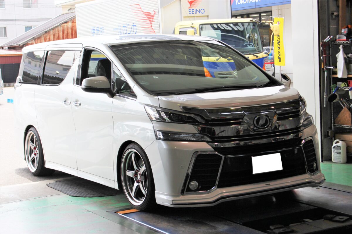 くん様専用アルファード30ブリッツ車高調ZZ-R-