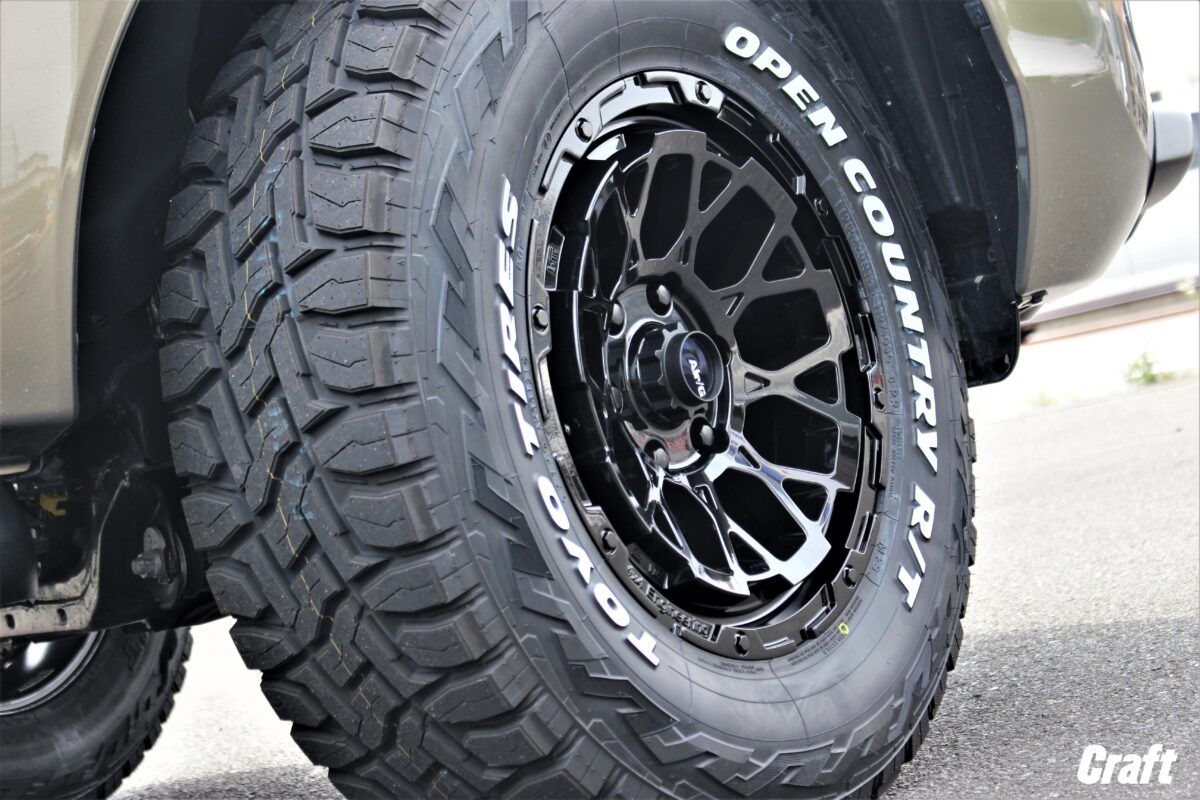 GUN125 ハイラックス ノーマル車高でも干渉しないタイヤサイズは  