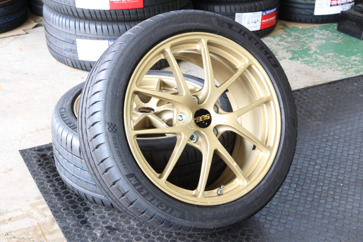 スバル WRX STI 純正 BBS ホイールタイヤ スタッドレス 鍛造 8.5