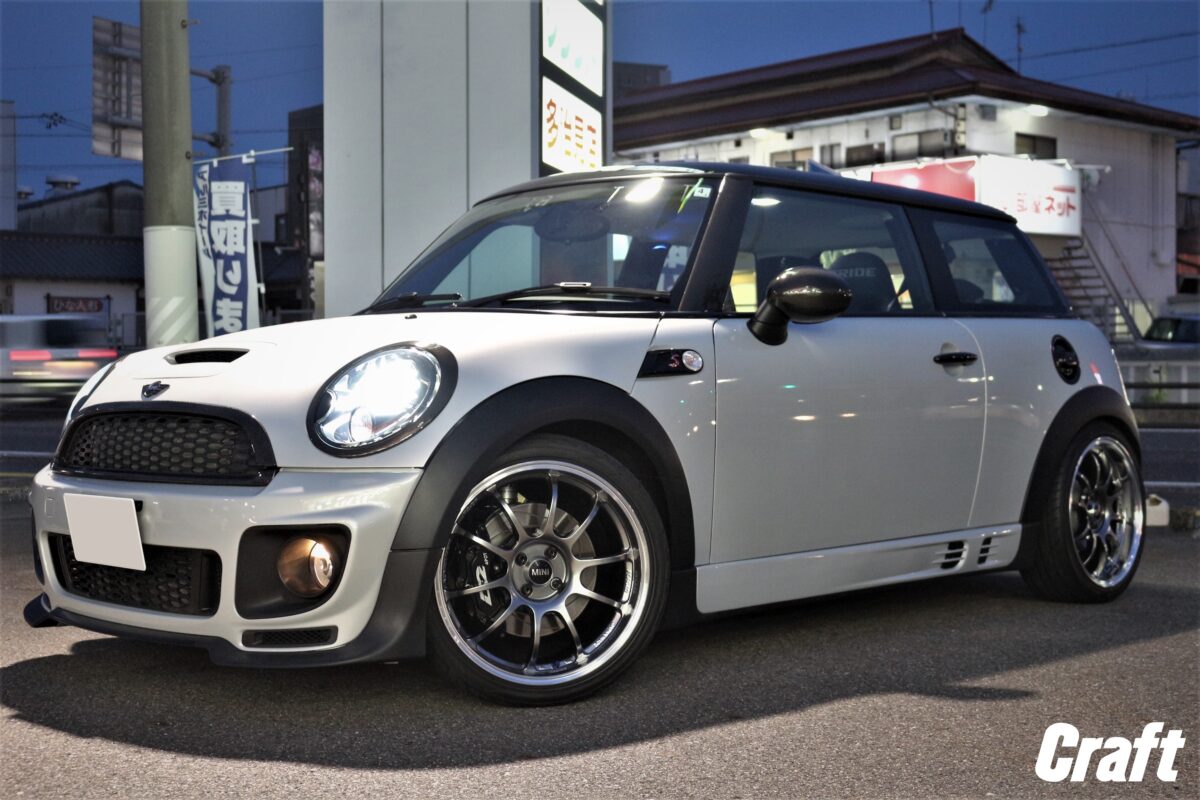 ミニクーパーS　R56　車高調　ST　KW　輸入車カスタム　カスタム　車高調　ホイール　