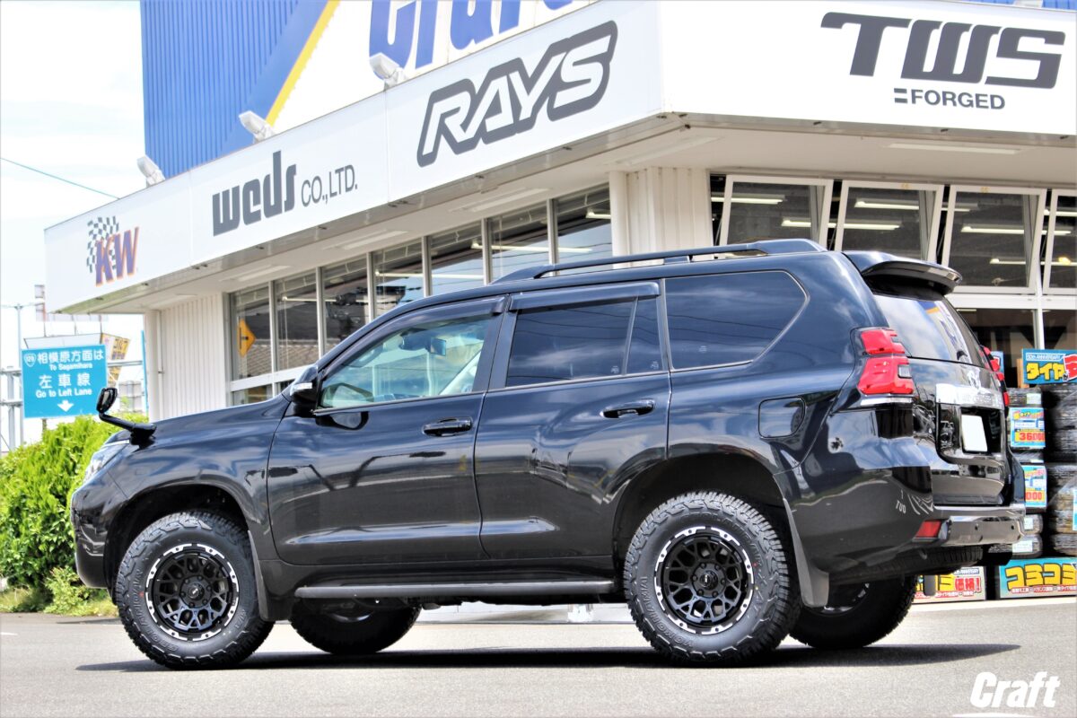 トヨタ ランドクルーザープラド(150系)用 265/70R17 121/118Q BFグッドリッチ マッドテレーン TA KM3 ブラックレター グラムライツ 57XR- トヨタ ランドクルーザープラド(150系)用 2024年製 265&frasl;70R17 115Q