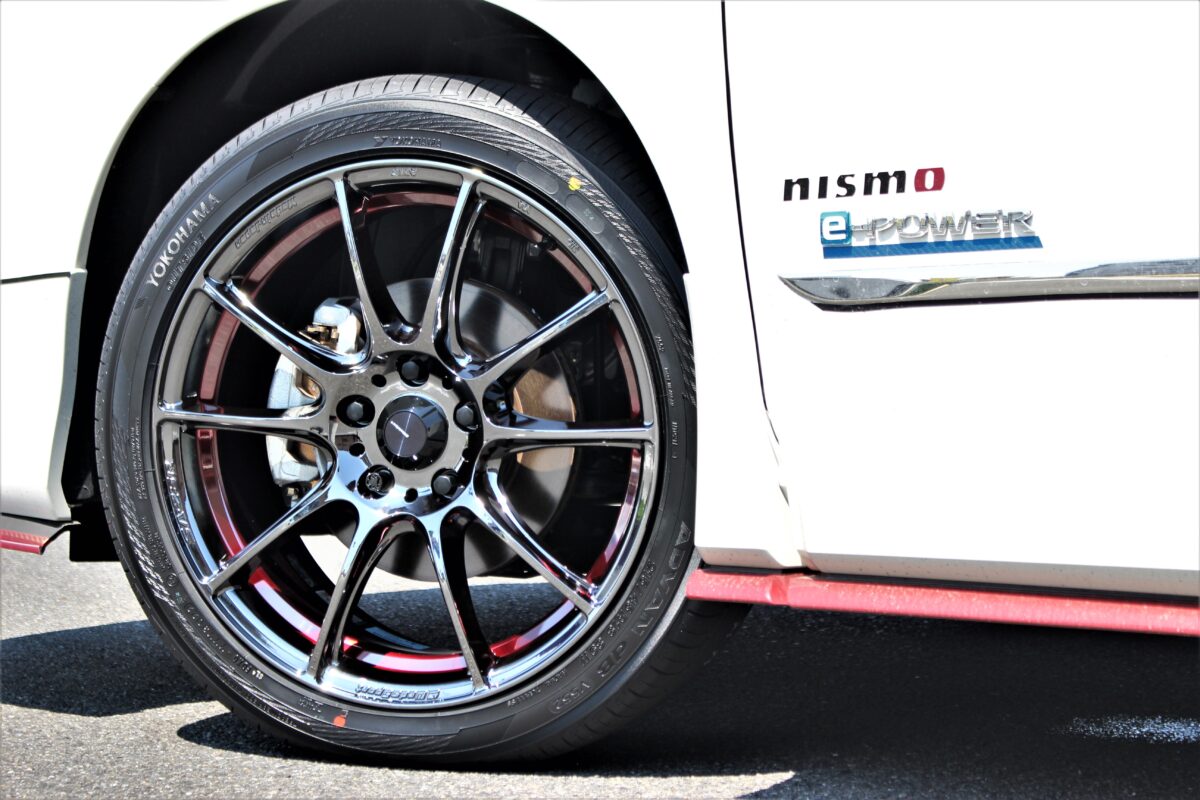 ウェッズ ホイール ウェッズスポーツ SA-25R セレナ C27 日産 18インチ 