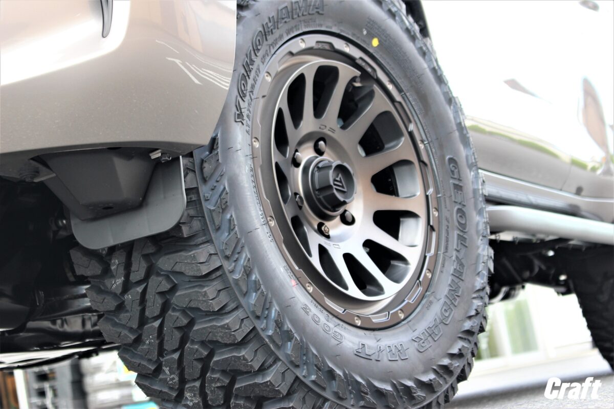ノーマル車高の150プラドに 「 275/70-17 」 を装着っ！！ その結果は 