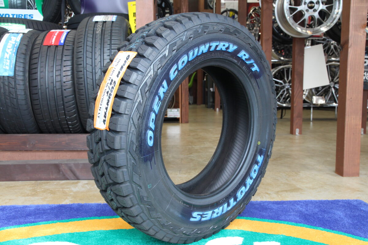 史上最も激安】 DUNLOP ダンロップ WINRER MAXX ウィンターマックス SJ8+ プラス 225 80R15 105Q スタッドレスタイヤ 単品1本価格 タイヤ製造年のご指定は承れません