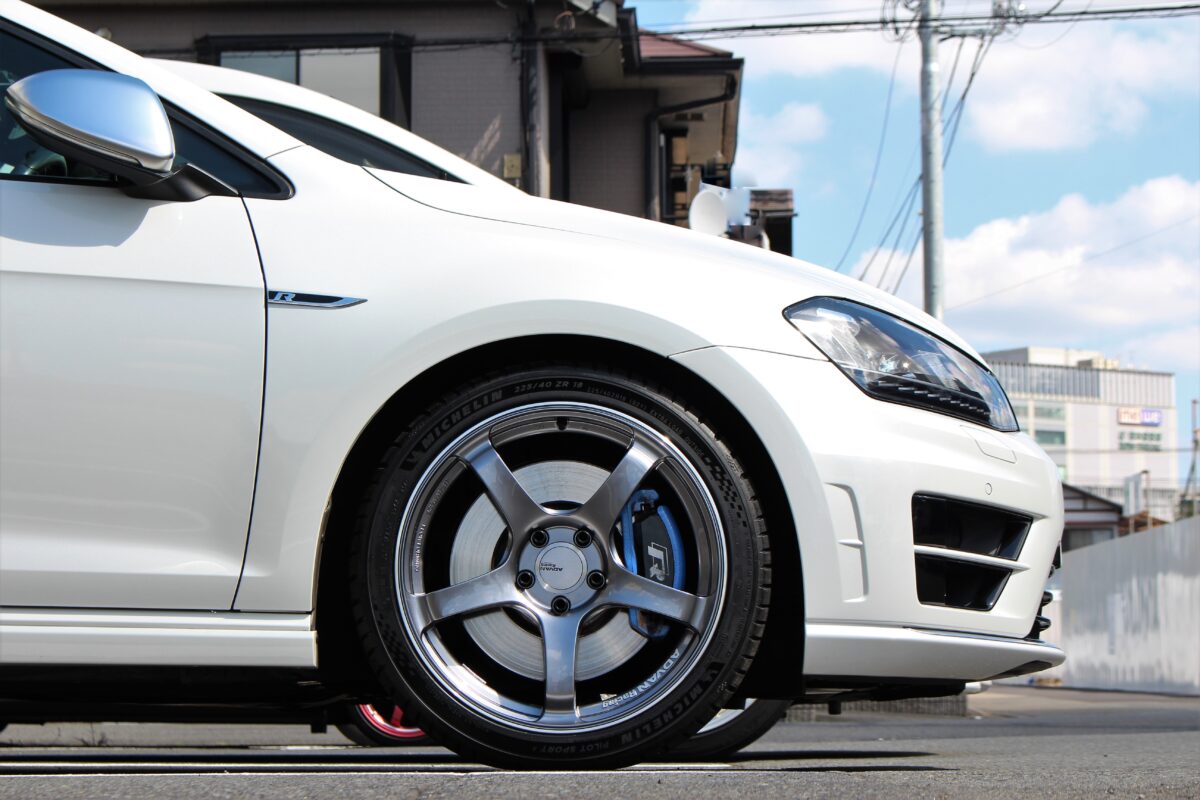 ゴルフR アウディs3等に ADVAN レーシングTC4 GTR PCD112