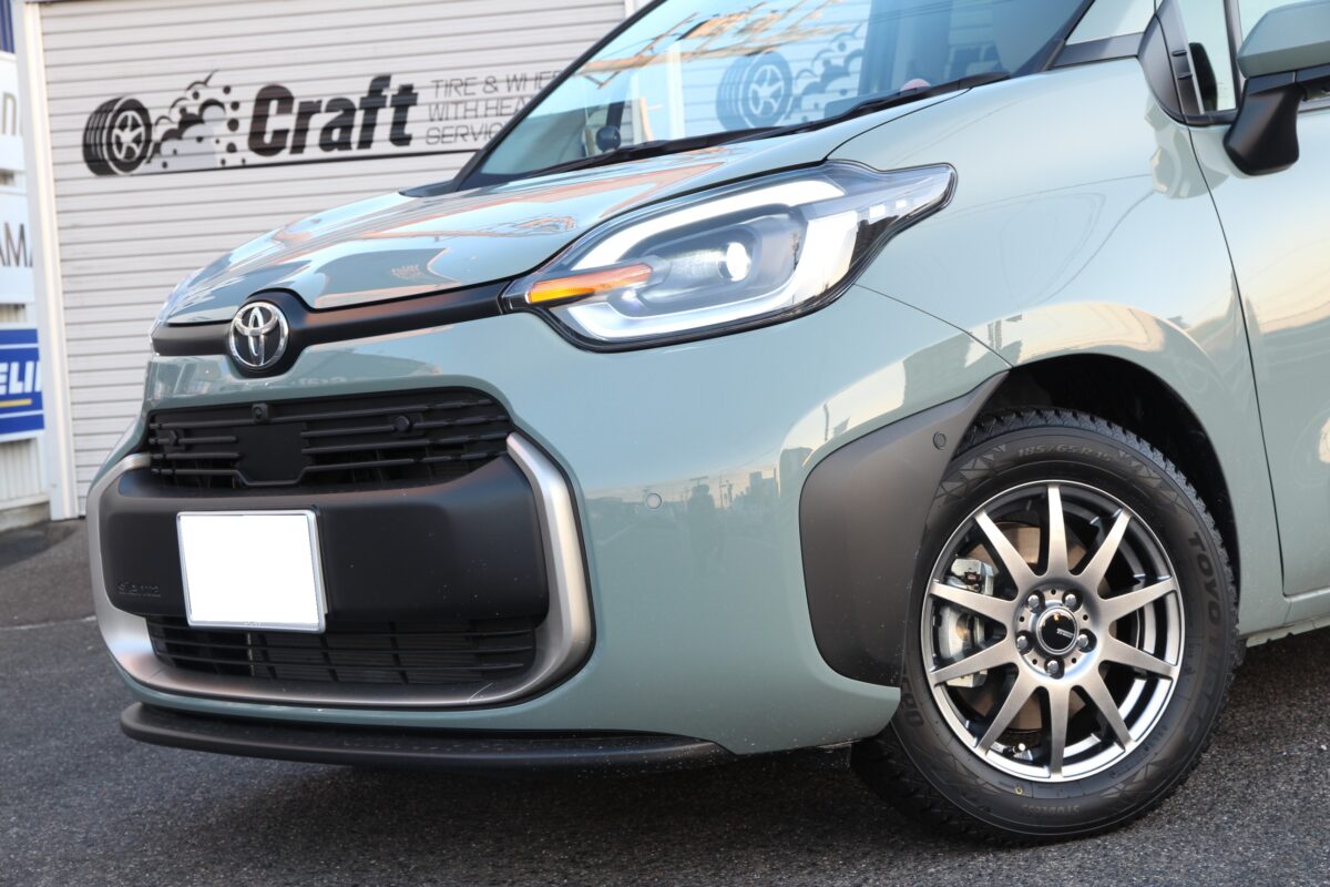 TOYOTA新型シエンタ 純正タイヤ&ホイール4本セット-