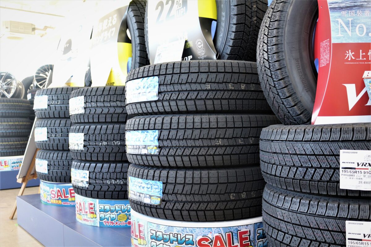 ユ）　スバルBRZ純正17＋　215／45R17　BS　新品スタッドレスFT86