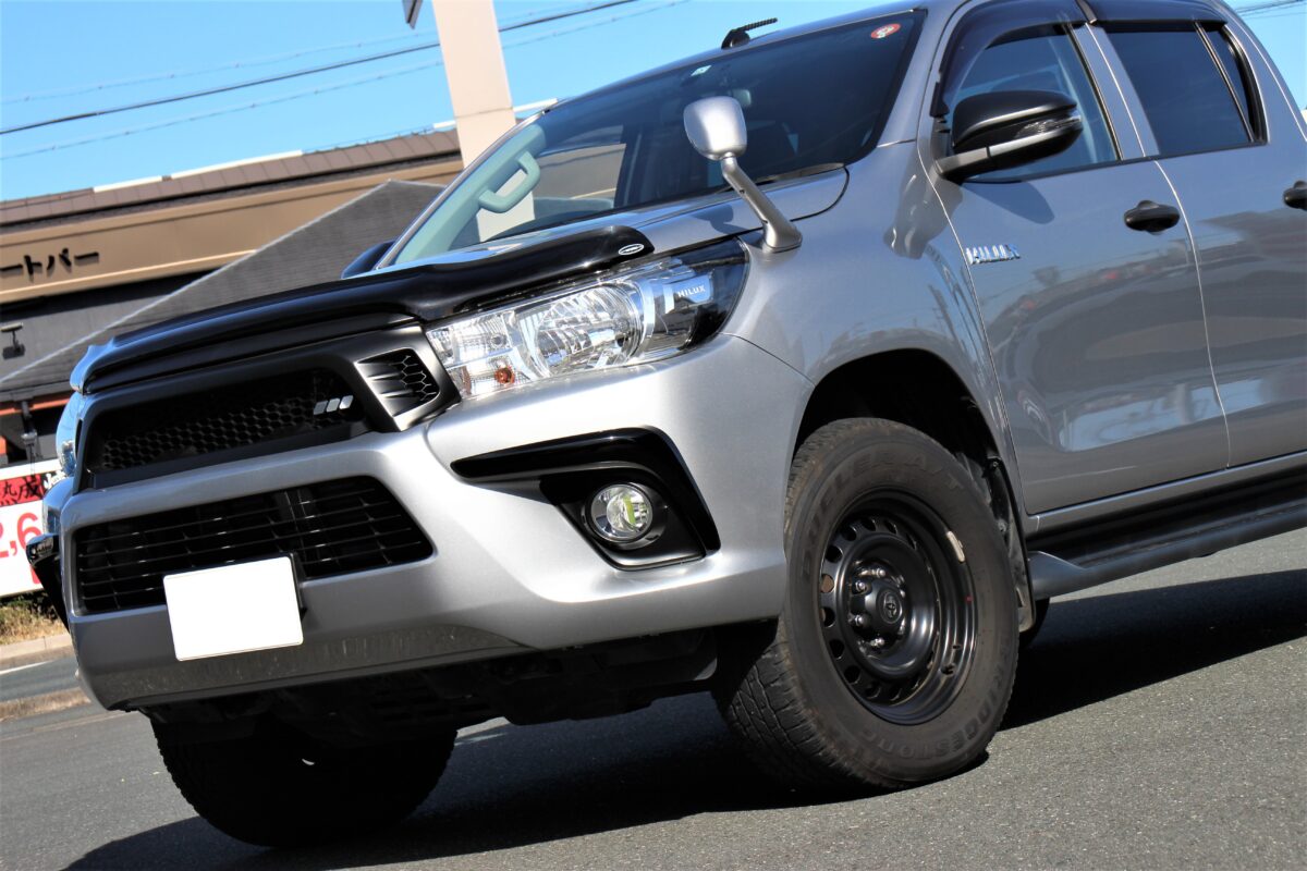 HILUX gun125 ハイラックス マッドフラップ 社外品 Fは新品