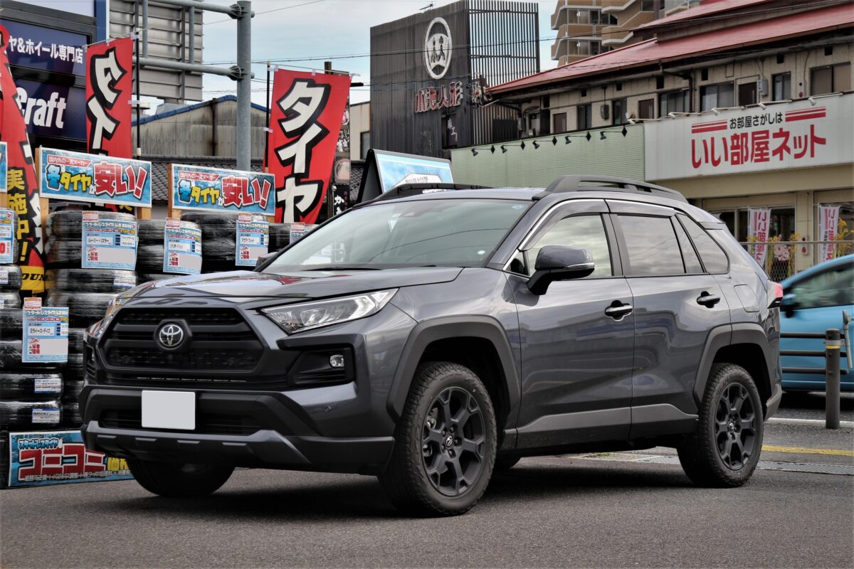 RAV4 オフロードパッケージ】冬仕様にデルタフォース・オーバルを ...