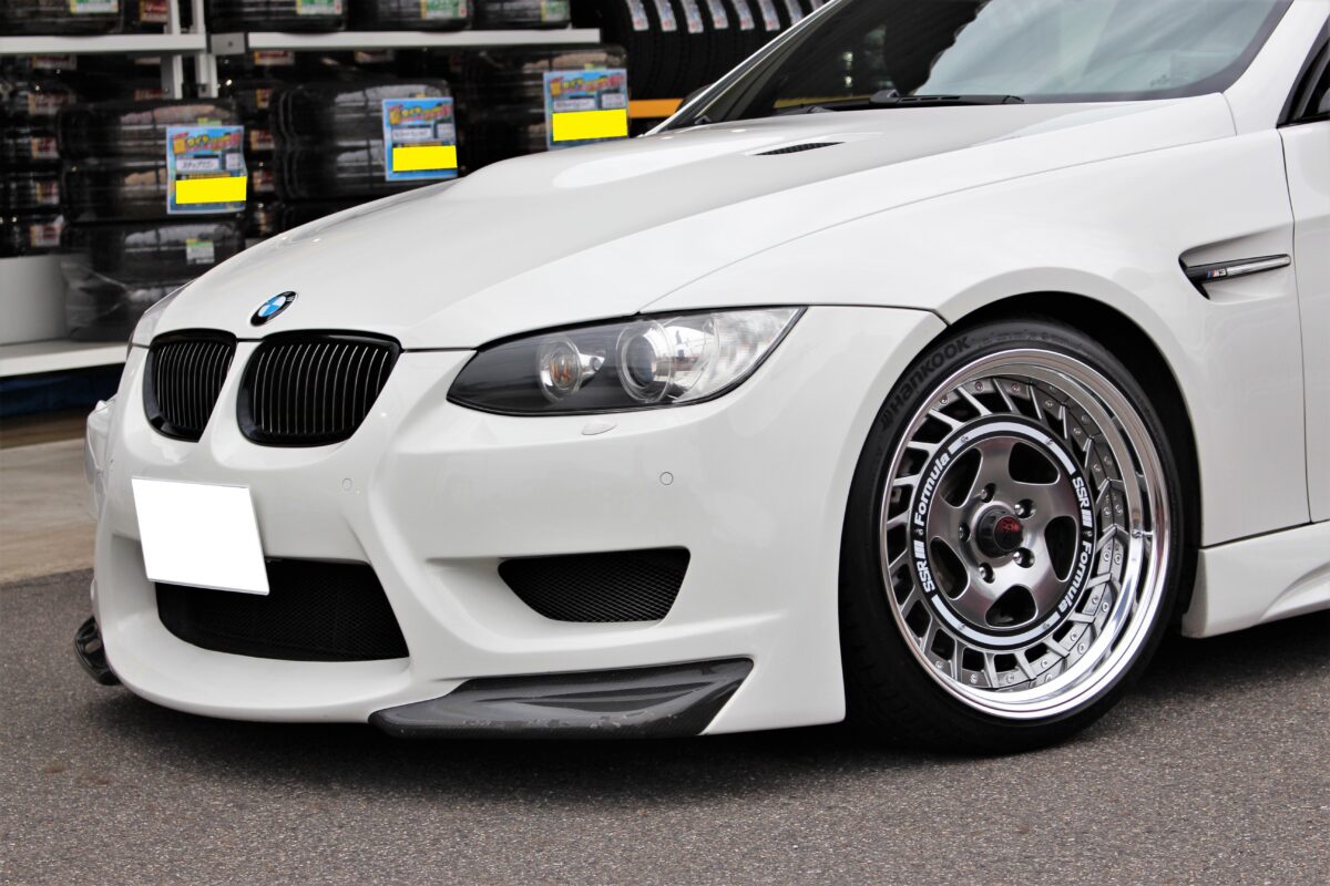 BMW M3 E92へSSR フォーミュラーエアロスポーク 19インチ 装着！9.5J