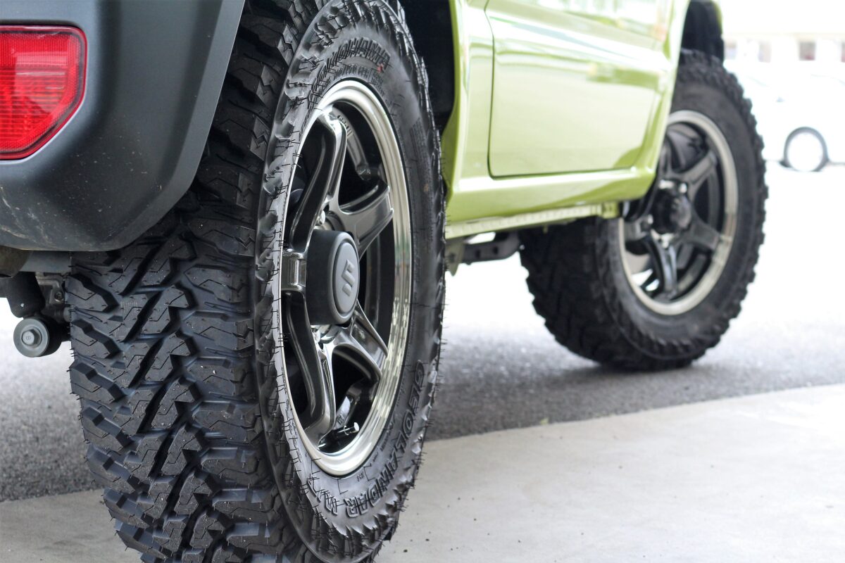 ○新車外し ◇ヴェルファイア アルファード 215/65R16 ヨコハマ アイス 