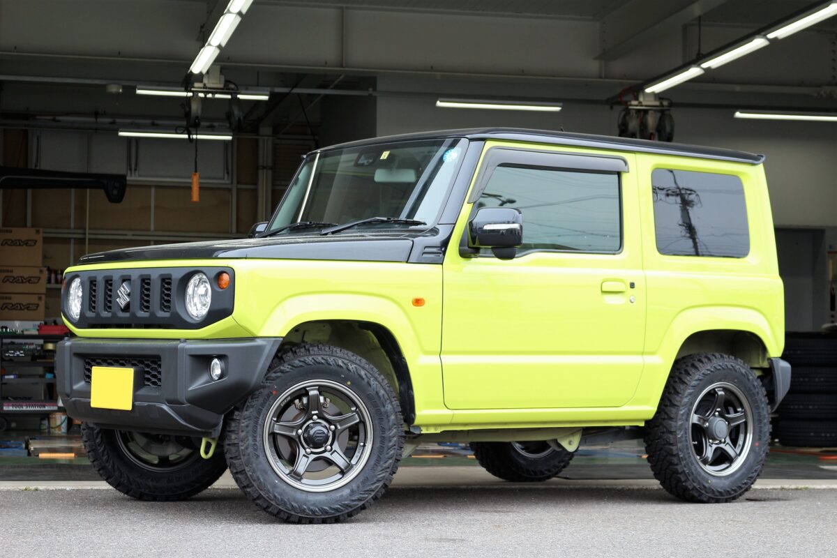 SUZUKI JB64 ジムニー に SSR ディバイド X03J 装着。 | 多治見店 